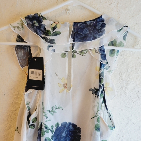 NICHOLAS Blue Rose Cold Shoulder Floral Silk Blouse NWT Size 4 - Picture 10 of 16